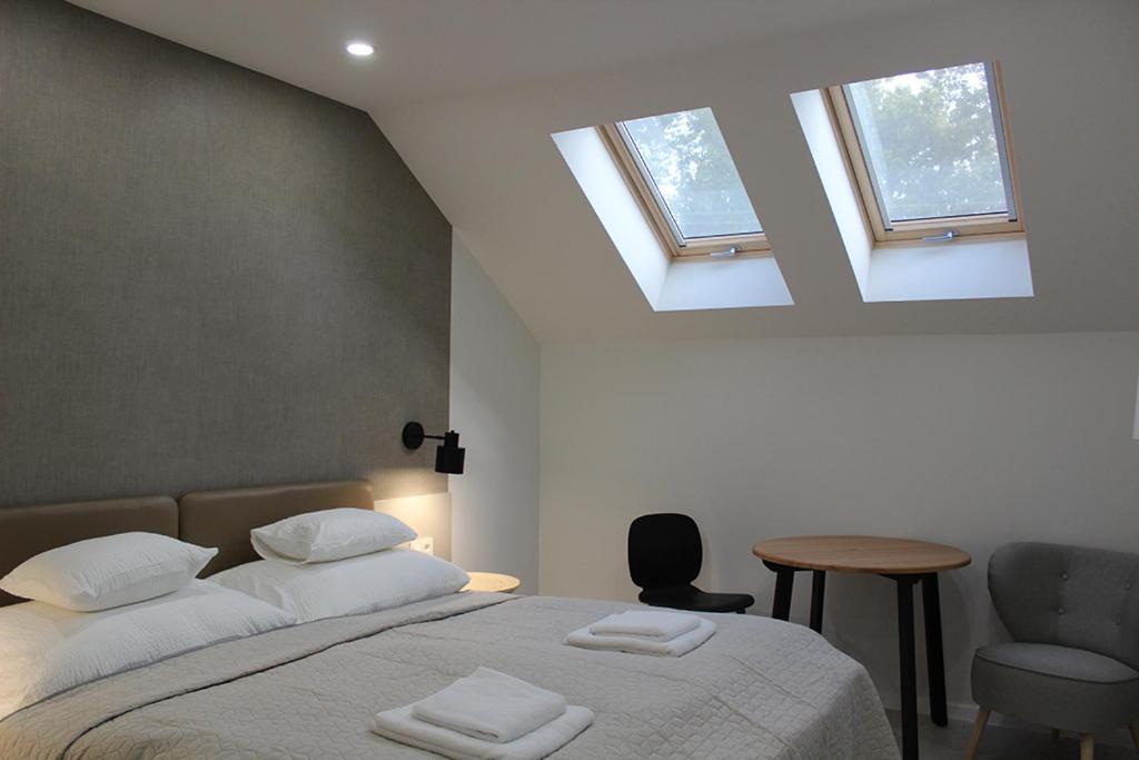 Szkita Panzio Bed & Breakfast Balatonmáriafürdő Екстериор снимка